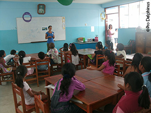 Pro Delphinus outreach in a local school